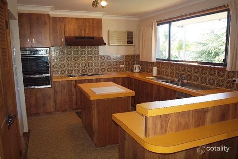 Property photo of 18 Wrexham Circlet Buttaba NSW 2283