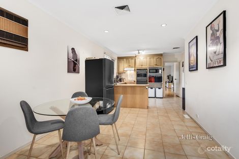 Property photo of 1/17 Elm Grove McKinnon VIC 3204