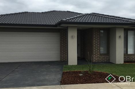 Property photo of 17 Compton Way Clyde North VIC 3978