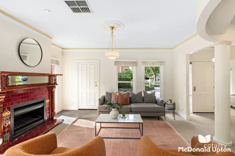 Property photo of 30 Wheeler Place Essendon VIC 3040