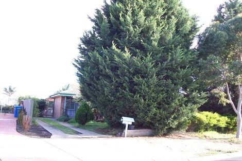 Property photo of 5 Bradley Court Hampton Park VIC 3976