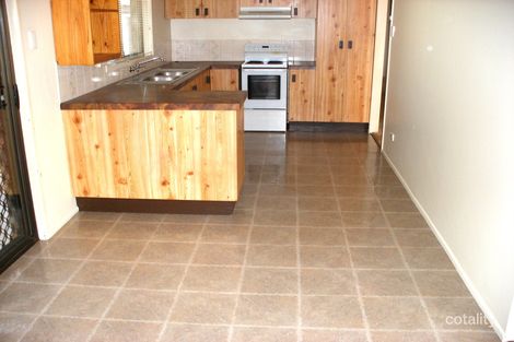 Property photo of 27 Moatah Drive Beachmere QLD 4510