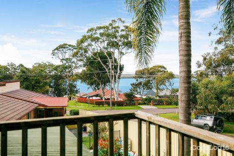 Property photo of 76 Campbell Parade Mannering Park NSW 2259
