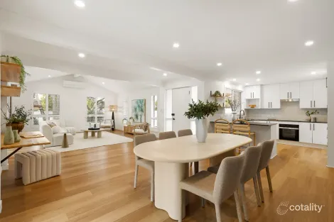Property photo of 87 Cypress Drive Broadbeach Waters QLD 4218
