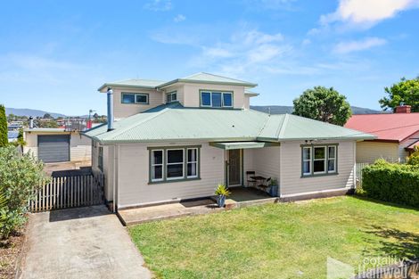 Property photo of 17 Hilltop Avenue Devonport TAS 7310