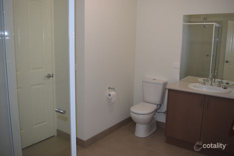 Property photo of 2 McComb Street Sunbury VIC 3429