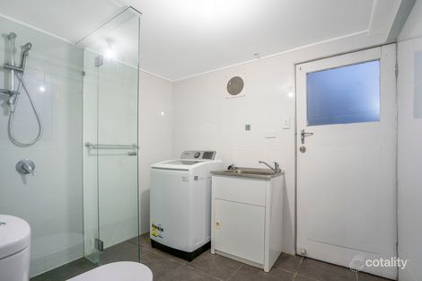 34 Valentia St, Mansfield, QLD 4122