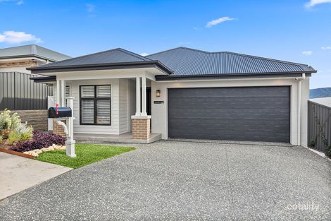 Property photo of 20 Cambewarra Drive Tullimbar NSW 2527