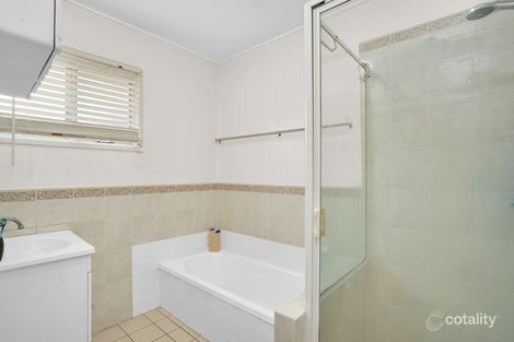 Property photo of 8 Ferny Way Ferny Hills QLD 4055