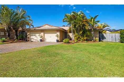 25 Enderbury Cres, Pacific Pines, QLD 4211