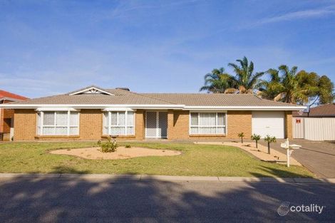15 Taunton Cres, Craigmore, SA 5114