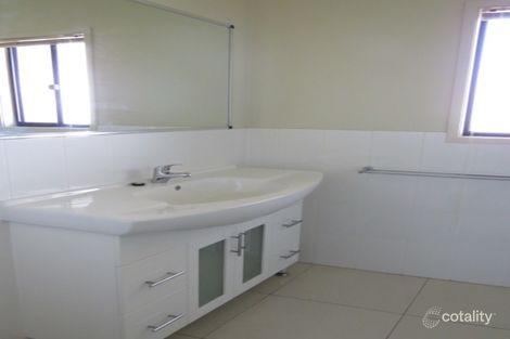 Property photo of 13 Sunshine Court Bowen QLD 4805