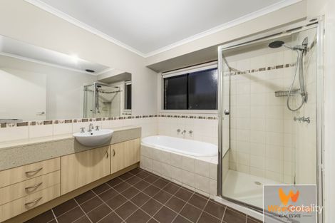 Property photo of 14 Ferndown Drive Cranbourne VIC 3977