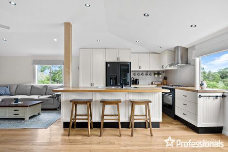 Property photo of 16 Gardner Parade Mount Evelyn VIC 3796