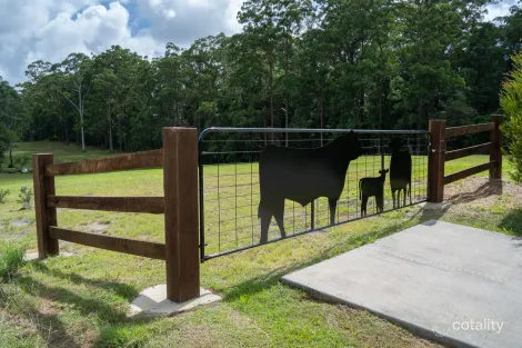 Property photo of 32 Dunne Road Glenview QLD 4553