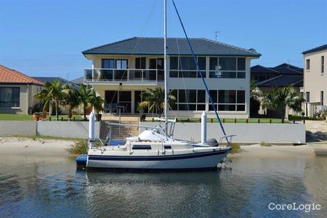 Property photo of 16 Barellan Avenue Yamba NSW 2464