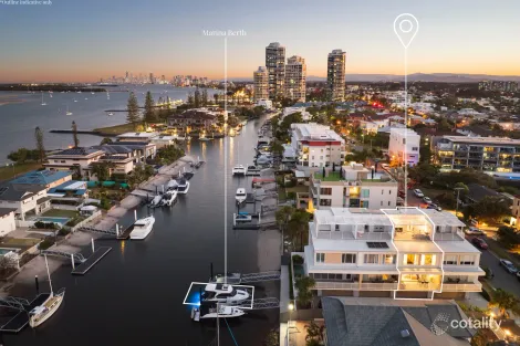 Property photo of 2/15 Canal Avenue Runaway Bay QLD 4216