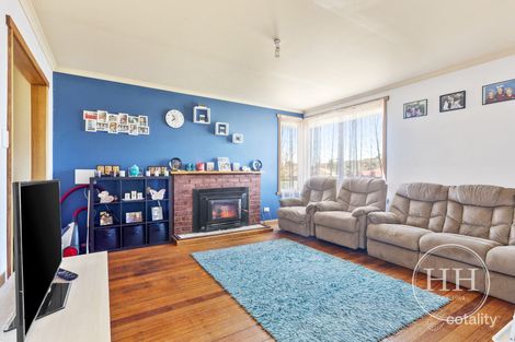 Property photo of 16 Pioneer Parade Ravenswood TAS 7250