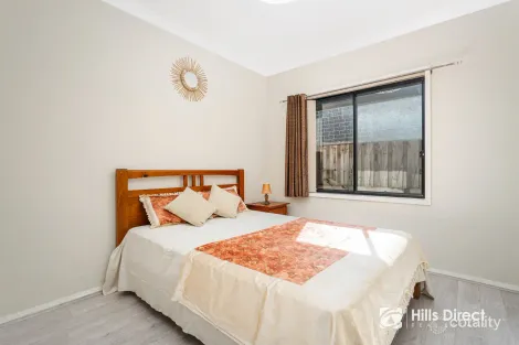 Property photo of 5 Pebble Crescent The Ponds NSW 2769