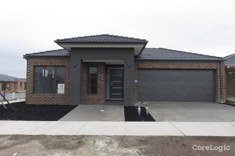 Property photo of 38 Carver Circuit Wollert VIC 3750