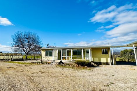 77 Winston Way, Molong, NSW 2866