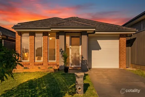 10 Rochester St, Gregory Hills, NSW 2557