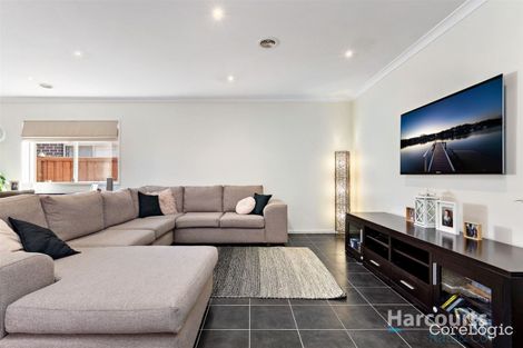 Property photo of 18 Tuross Crescent South Morang VIC 3752