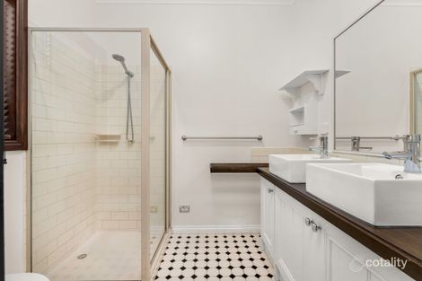 Property photo of 4 Furness Court Berwick VIC 3806