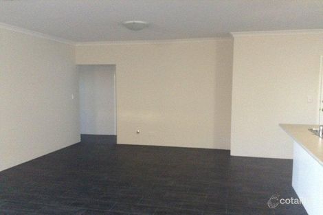 Property photo of 4/7 Hodnet Bend The Vines WA 6069