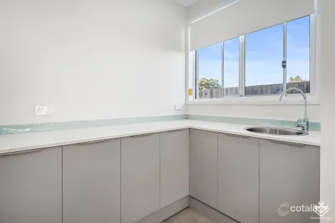 Property photo of 84 Francis Street Ormiston QLD 4160