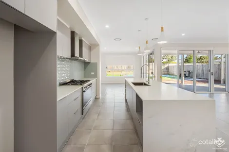 Property photo of 84 Francis Street Ormiston QLD 4160