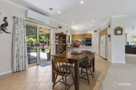 Property photo of 55 Bellbird Close Pakenham VIC 3810