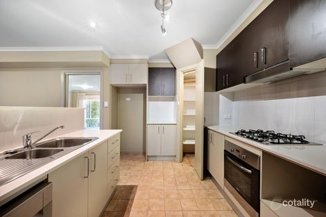 Property photo of 82 Kelleway Avenue Nicholls ACT 2913