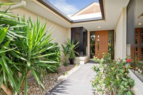 Property photo of 6 Pipit Close Mango Hill QLD 4509