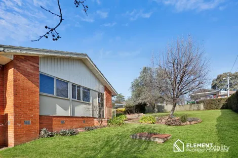 Property photo of 12 Breona Place Lyons ACT 2606