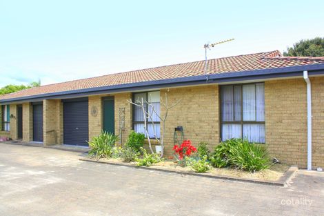 Property photo of 2/5 Telopea Avenue Yamba NSW 2464