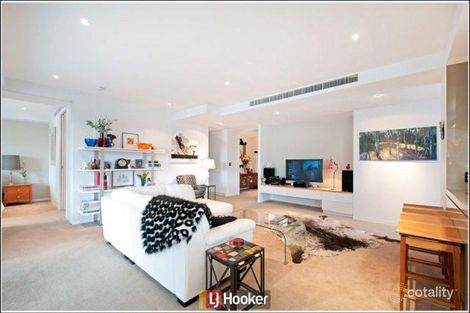 Property photo of 221/2 Grose Street Deakin ACT 2600