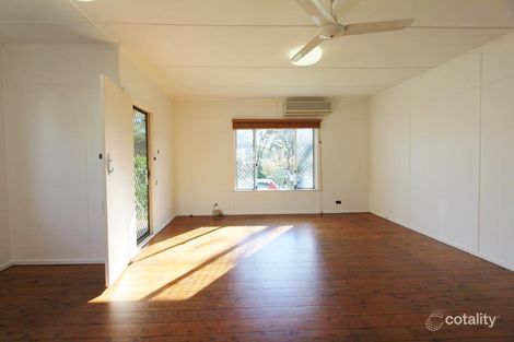 Property photo of 68 Robert Street Labrador QLD 4215