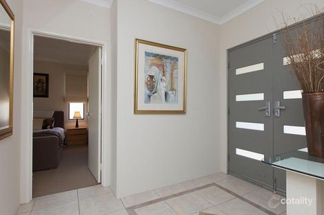 Property photo of 12 Enfield Turn Carramar WA 6031