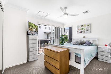 Property photo of 7/400 Tingal Road Wynnum QLD 4178