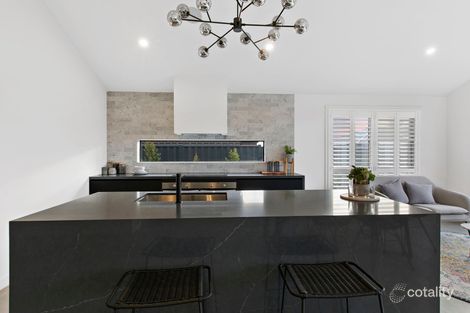 Property photo of 9 Olympic Circuit Strathtulloh VIC 3338