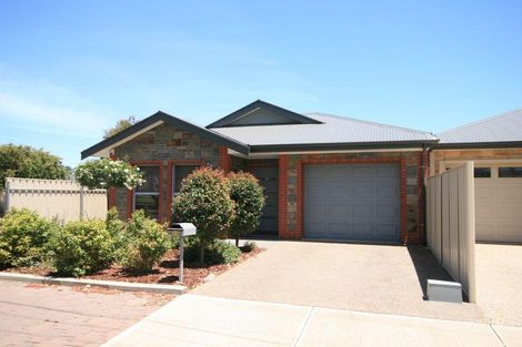 5a Westralia St, Greenacres, SA 5086