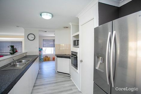 Property photo of 33 Ullinger Loop Marangaroo WA 6064