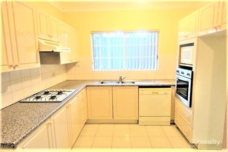 Property photo of 2/64-66 Cressy Road Ryde NSW 2112