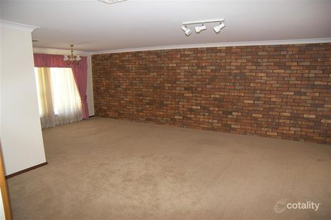 Property photo of 68 Morilla Street Hillvue NSW 2340