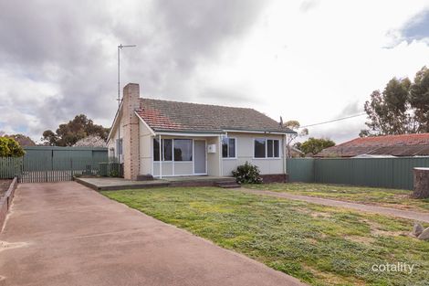 Property photo of 10 Floyed Street Narrogin WA 6312