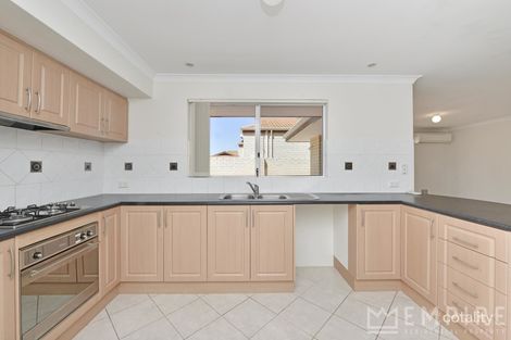 Property photo of 1/9 Bilcich Gardens Spearwood WA 6163