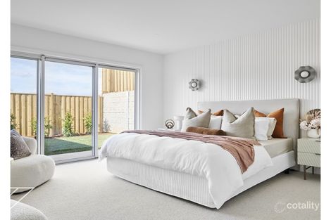 Property photo of 20 Illawarra Boulevard Drouin VIC 3818