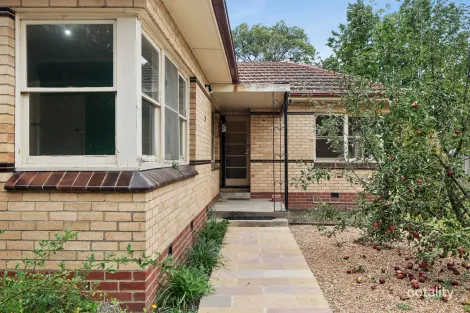 24 Edgecombe St, Kyneton, VIC 3444