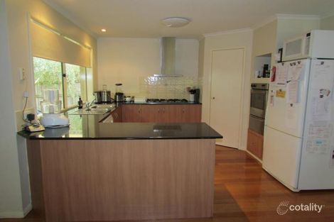 Property photo of 17 Grove Gardens Berwick VIC 3806